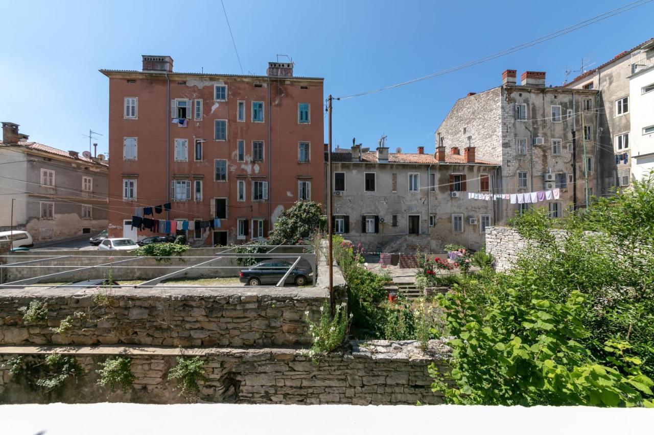 La Preziosa Rooms Pula Buitenkant foto