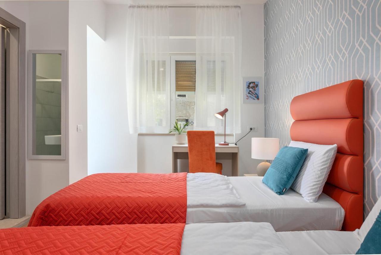 La Preziosa Rooms Pula Buitenkant foto